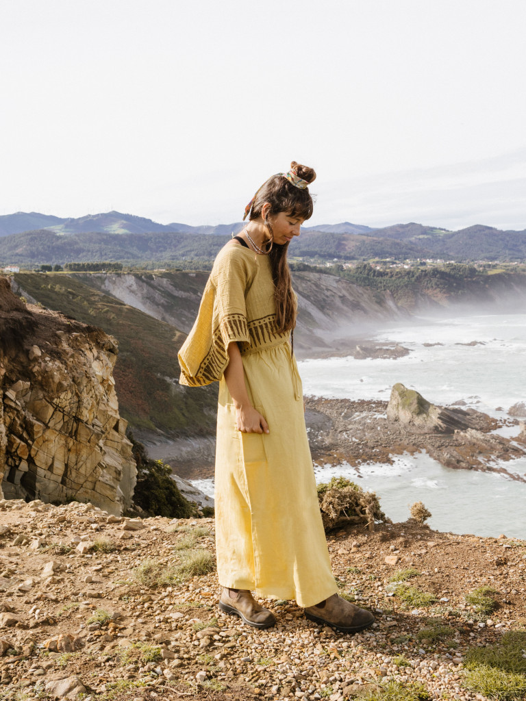 FALDA AMARILLA ARENA