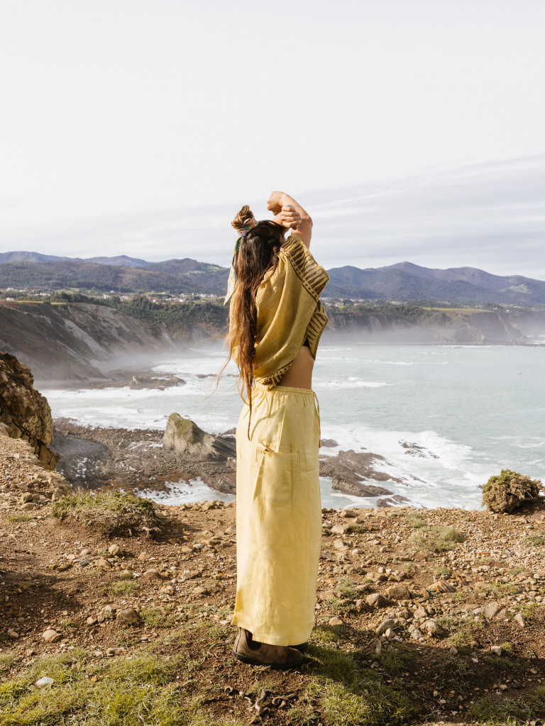 FALDA AMARILLA ARENA