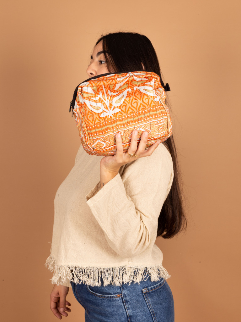 NECESER INDIA PEQUEÑO 35