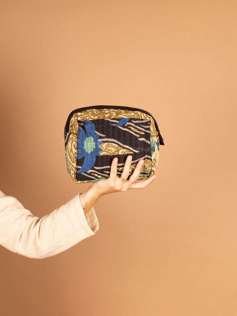 NECESER INDIA PEQUEÑO 37