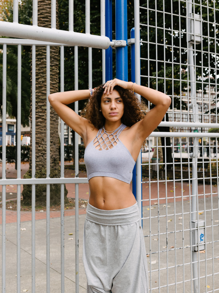 TOP MACRAMÉ GREY