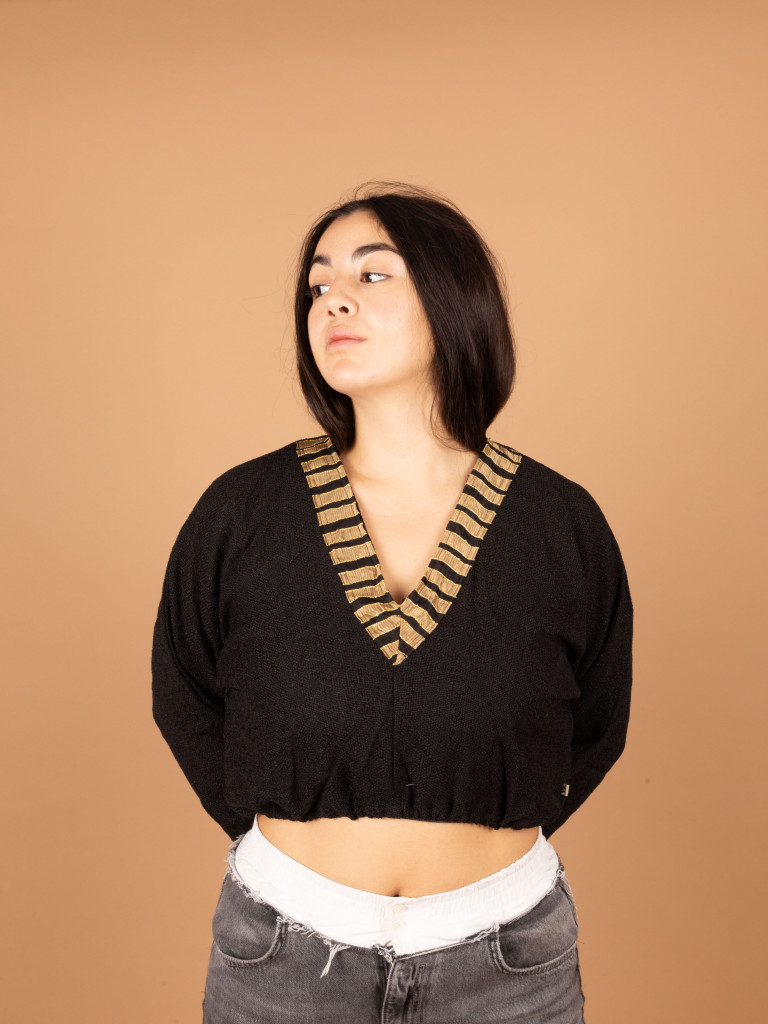 CAMISETA BROMELIA BLACK 02