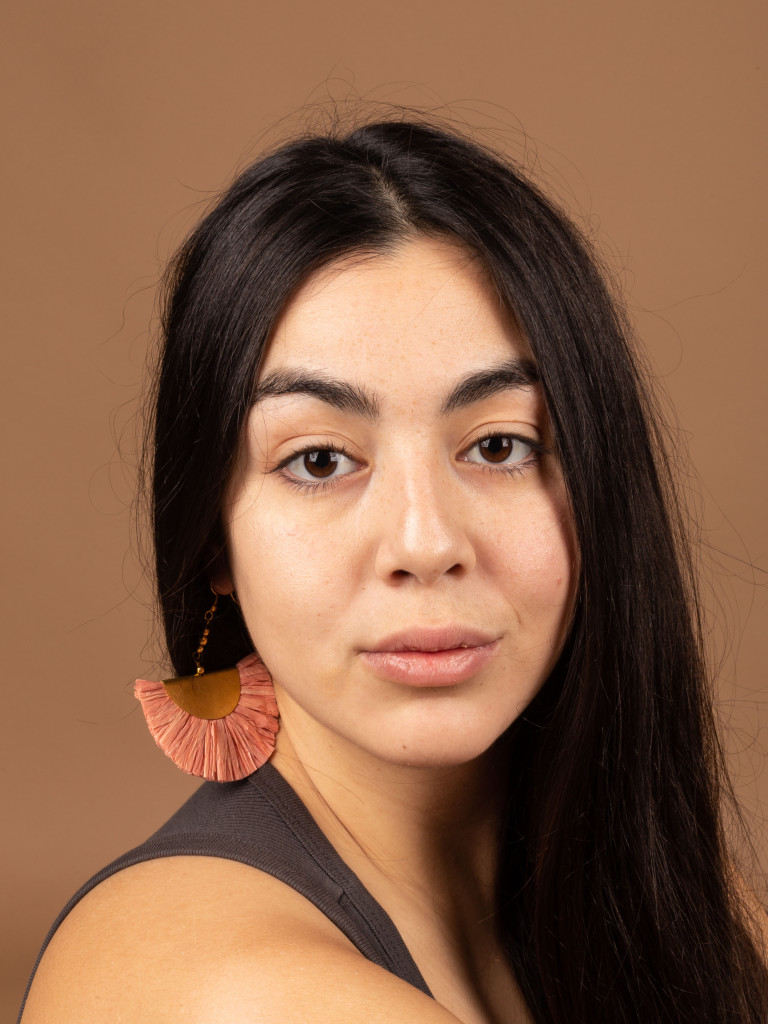 PENDIENTES ABANICO CHICLE