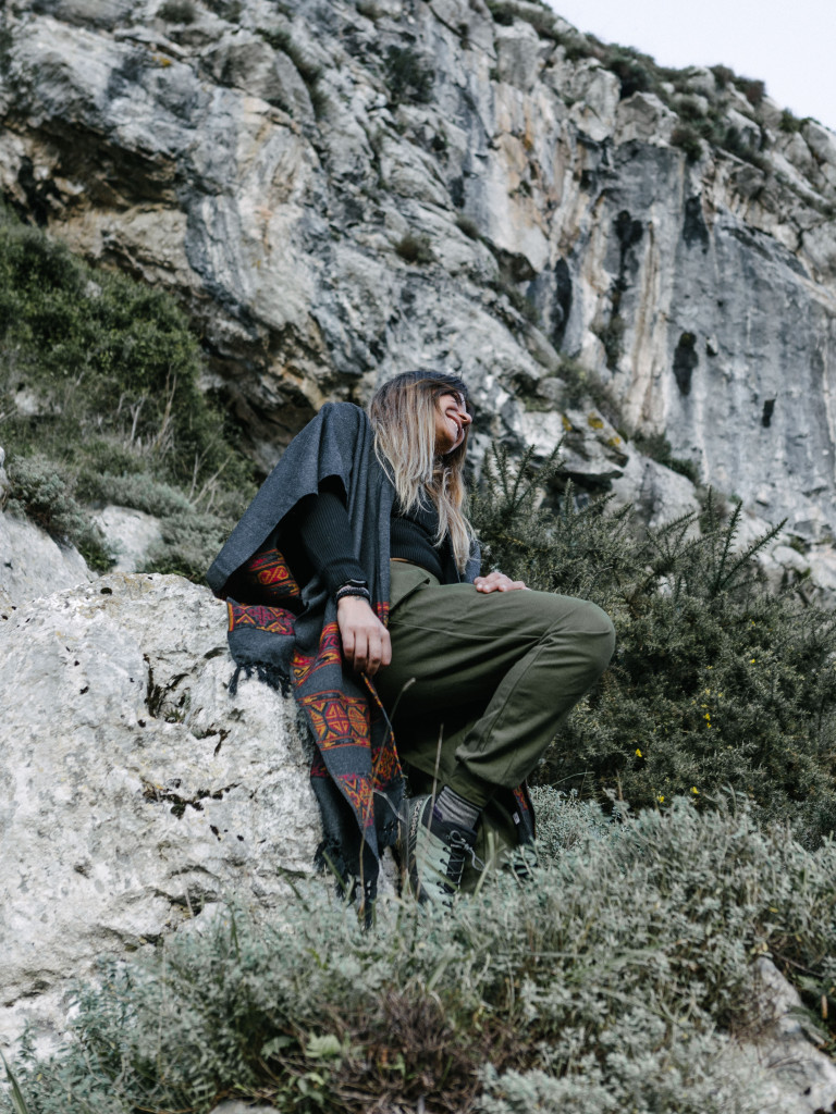 GREEN ON THE ROAD TROUSERS