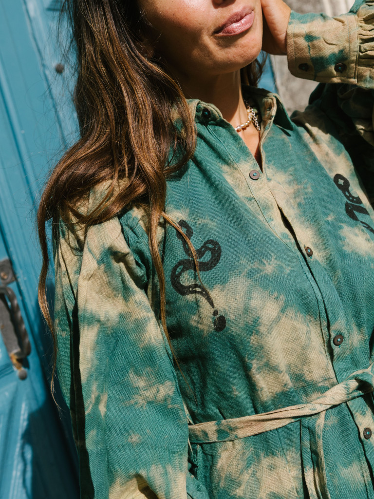 VESTIDO EL AÑO DE LA SERPIENTE ROCK...