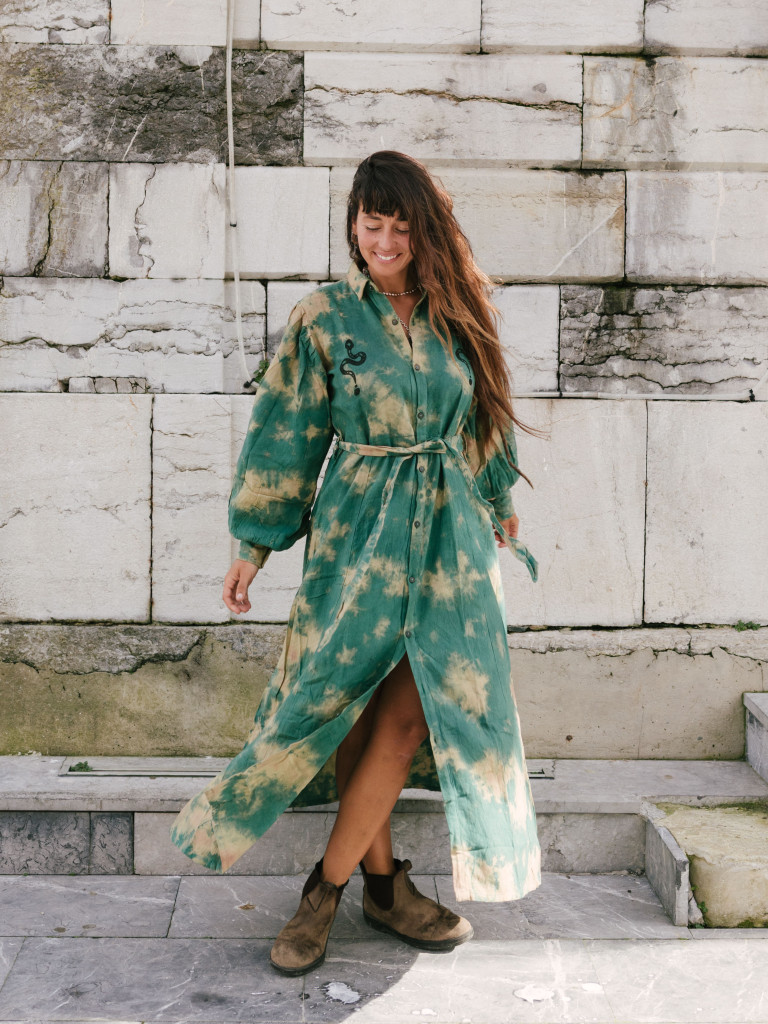 VESTIDO EL AÑO DE LA SERPIENTE ROCK...