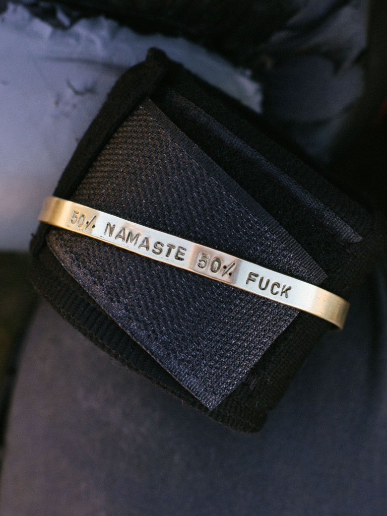 BRAZALETE / PULSERA 50% NAMASTE 50% FUCK