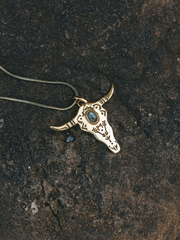 VACA SAGRADA NECKLACE