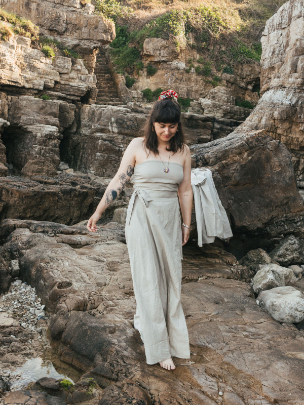 CONJUNTO FALDA + TOP + CHALECO FORMENTERA SOUL 2