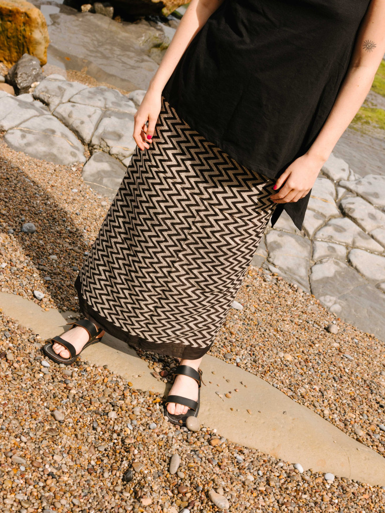 PAREO JAVAI HANDBLOCK 08