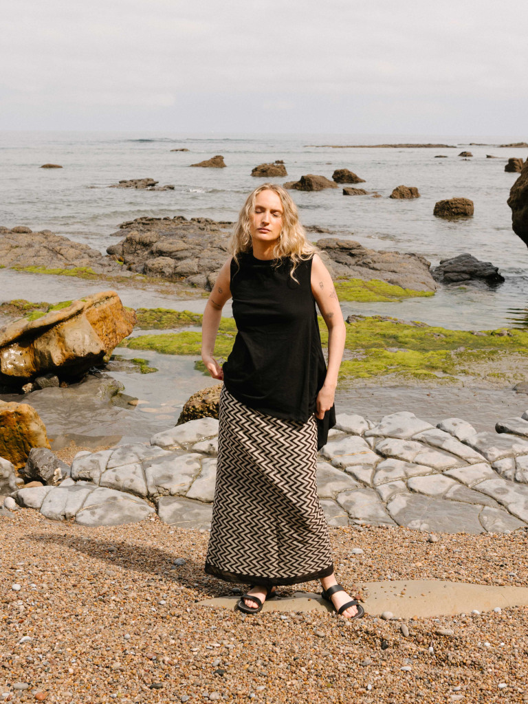 CAMISETA ASY METRIC BLACK