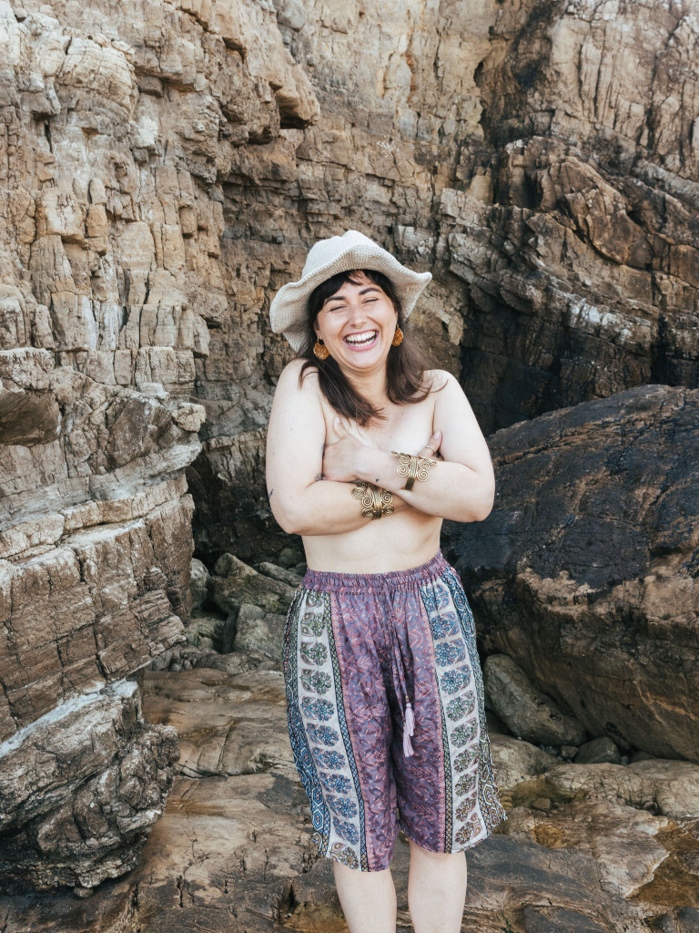 DHARA SHORT TROUSERS / BERMUDA 07