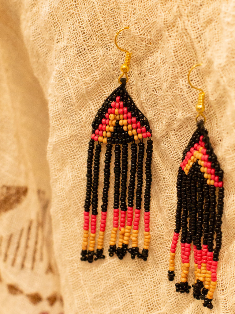 PENDIENTES CANTO TRIBAL 013