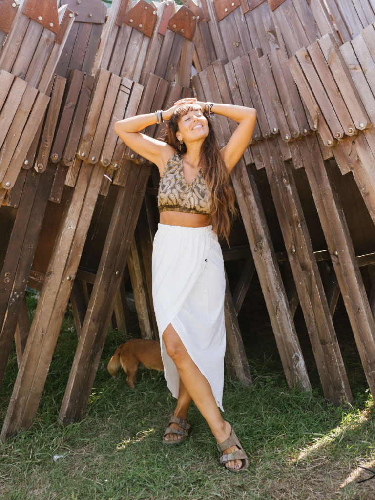 PURE WHITE SKIRT