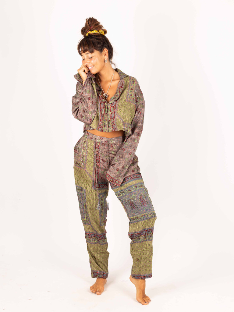 CONJUNTO CAMISA + PANTALÓN RAGINI 09