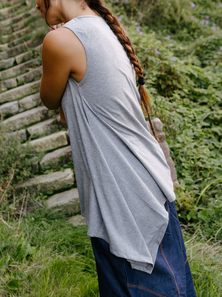 CAMISETA ASY METRIC GREY