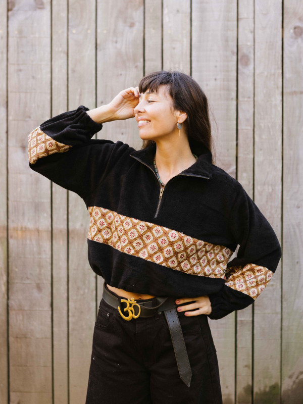 SUDADERA TEDDY PEÑALARA CROP 010