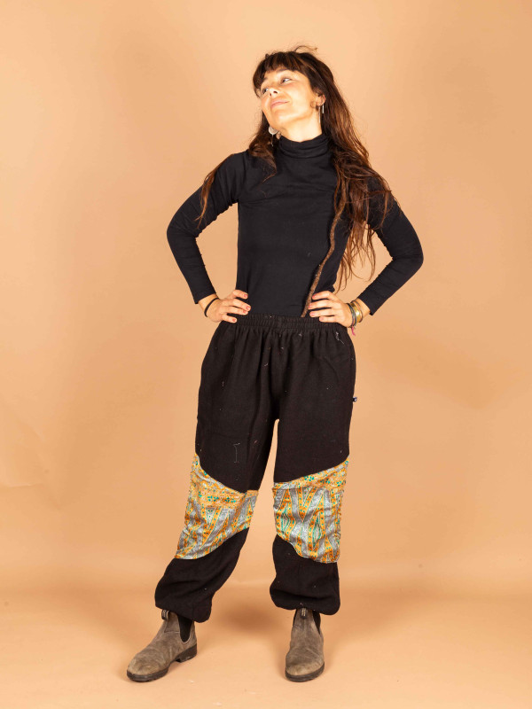 PANTALON MUNIELLOS NEGRO 056