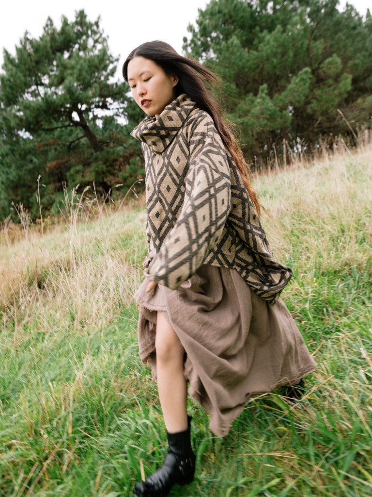 JERSEY ASIMÉTRICO TADAPANI