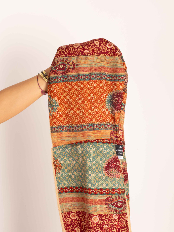 CAPUCHA POLAR MÁGICA  011 2