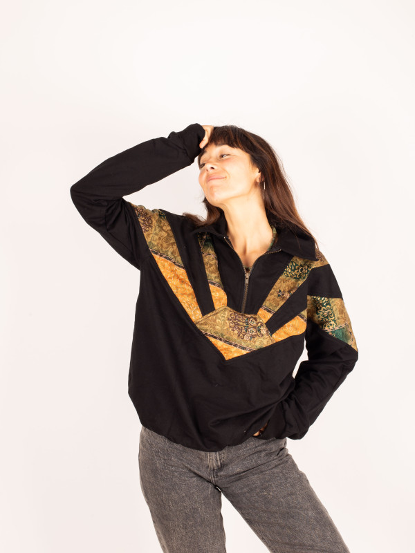 SUDADERA RAYOS DE LUZ 043