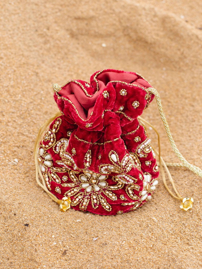 BAG/CANDY JAR INDIA 01