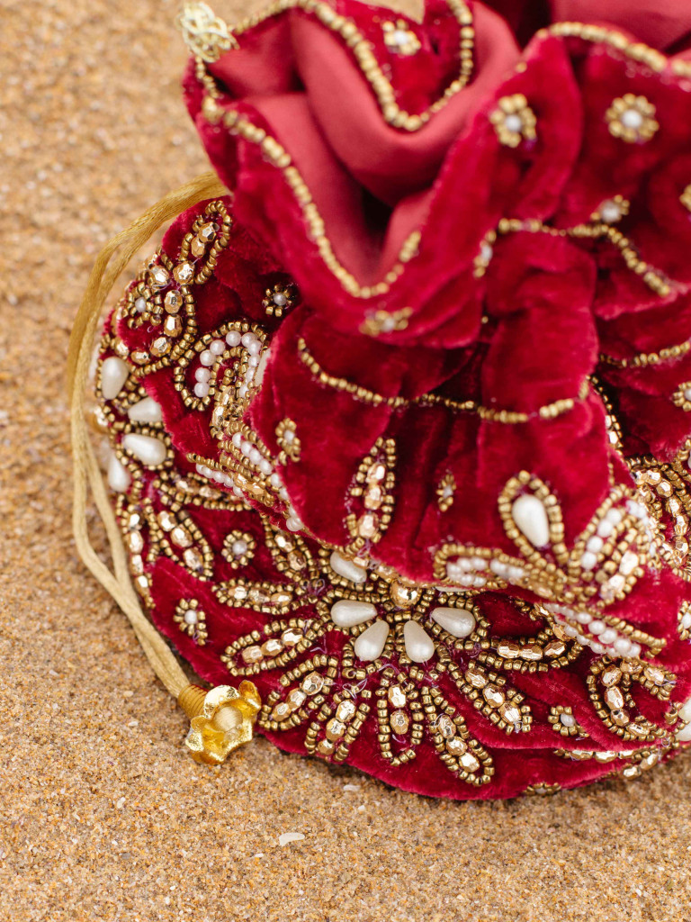 BAG/CANDY JAR INDIA 01