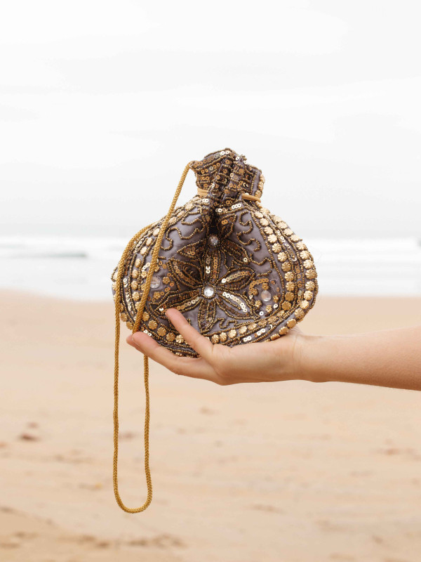 BAG/CANDY JAR INDIA 03 2