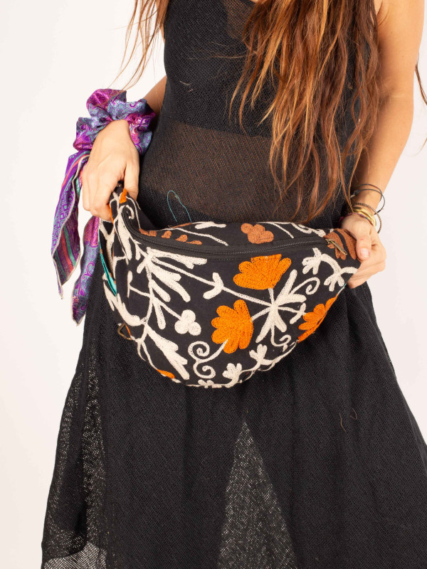 FLOWERS FUNNYPACK 33