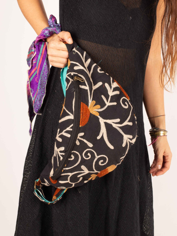 FLOWERS FUNNYPACK 37 2