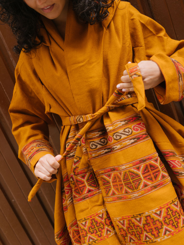 CHAQUETA LARGA OCASO MUSTARD 2