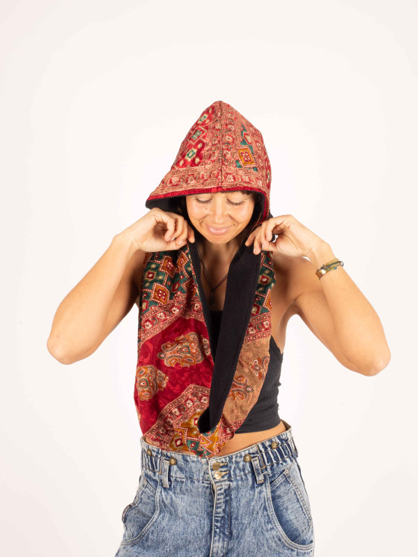 CAPUCHA POLAR MÁGICA  014