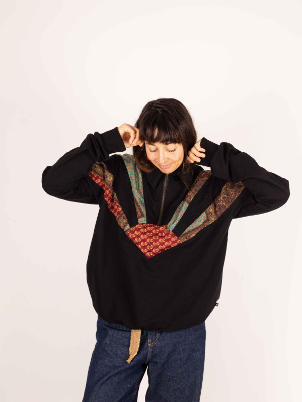 SUDADERA RAYOS DE LUZ 057