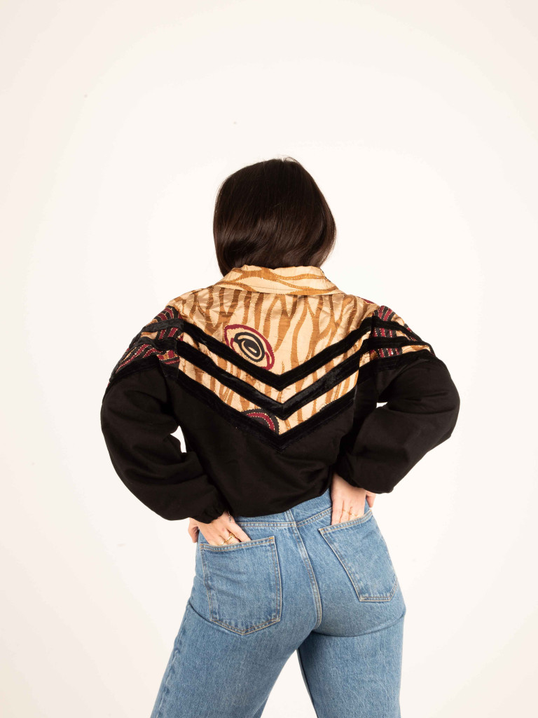 CHAQUETA FOLKLORICA 075