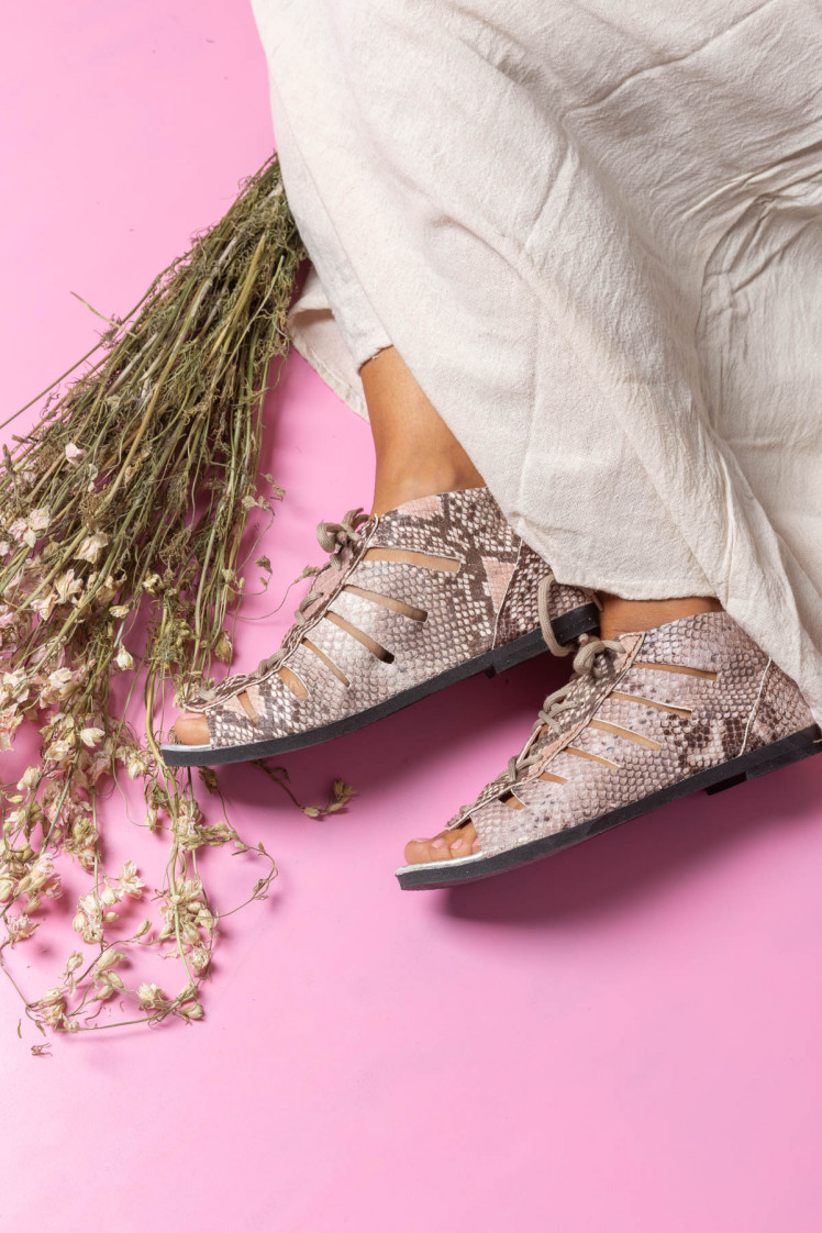 SNAKE SANDAL