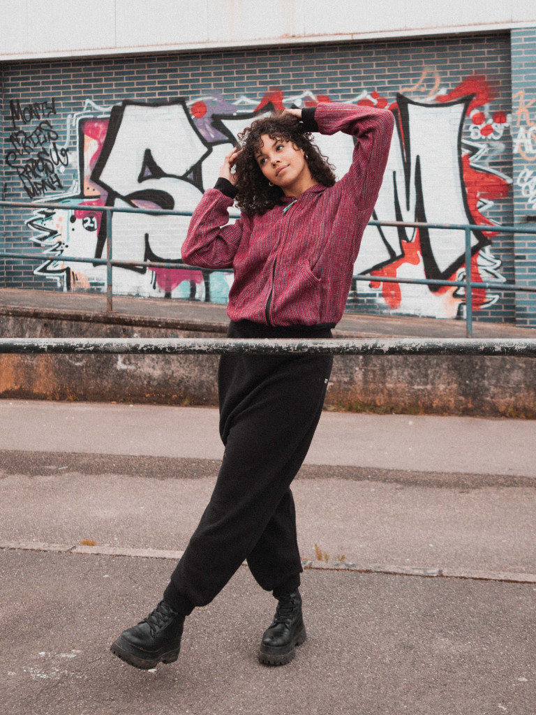 PANTALON BAGGY MONTAÑA BLACK