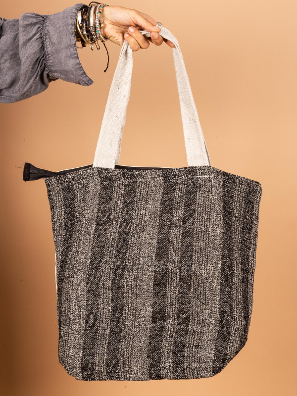 SAMBURU TOTEBAG / BAG 01 2