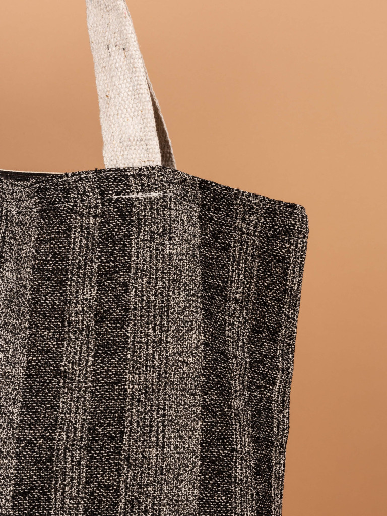 SAMBURU TOTEBAG / BAG 01