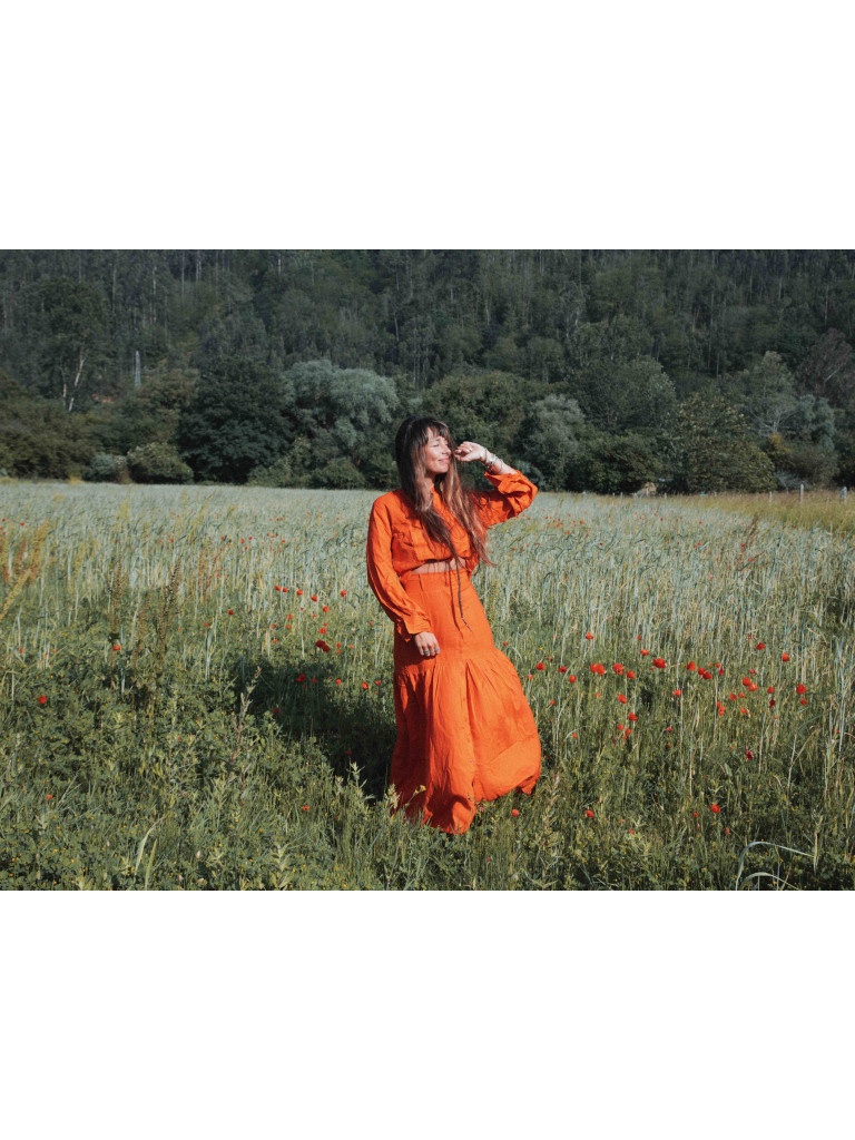 CONJUNTO AMAPOLA CAMISA CROP + FALDA