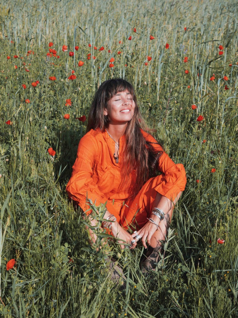 CONJUNTO AMAPOLA CAMISA CROP + FALDA