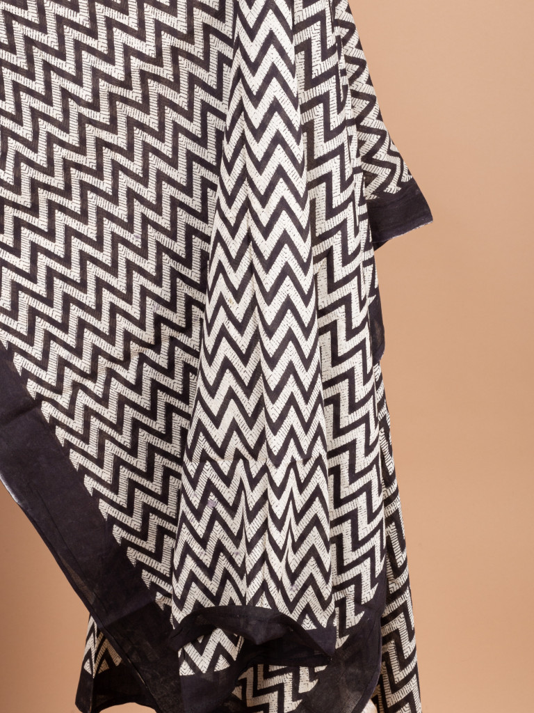 PAREO JAVAI HANDBLOCK 08