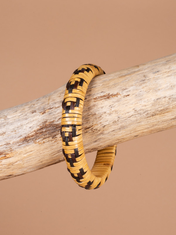 AGRA SMALL BRACELET 01