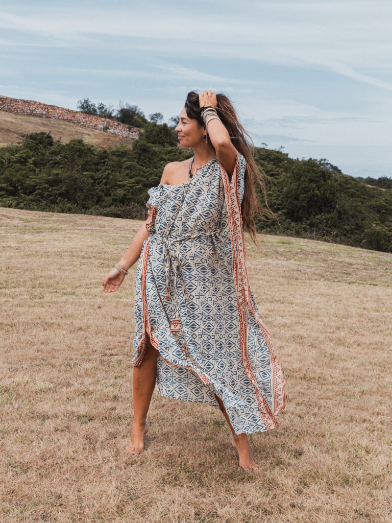 NUESTRA MAGIA HANDBLOCK DRESS/KAFTAN