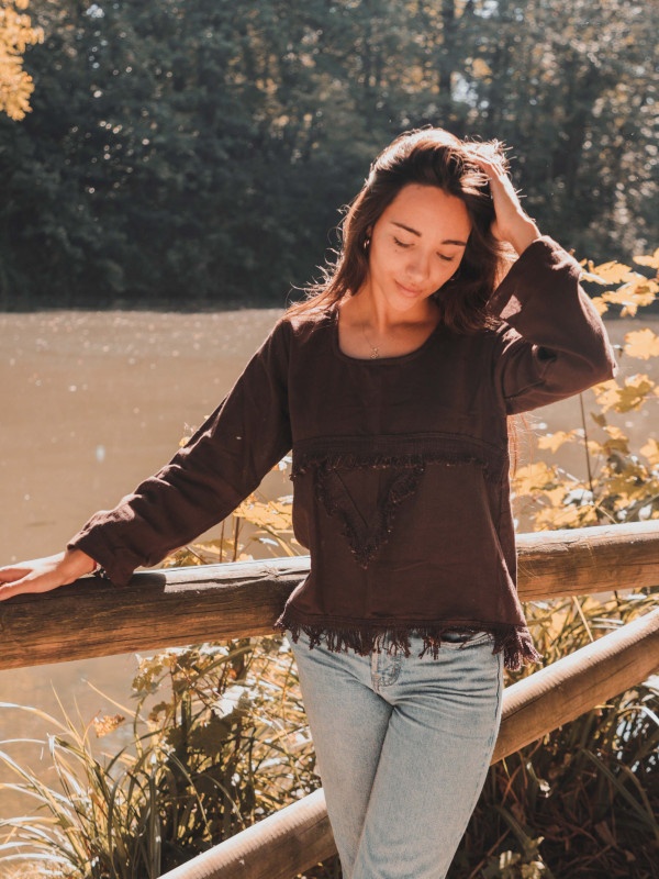 CAMISETA TIMELESS BROWN