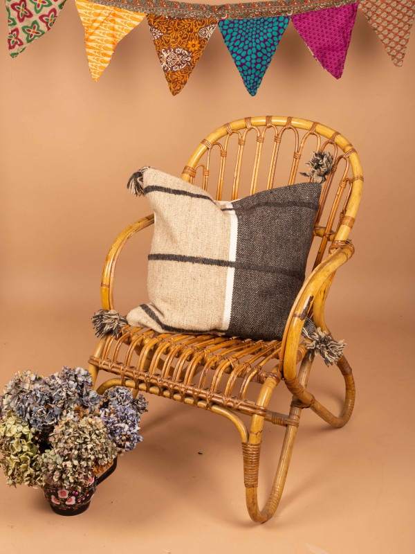 KILIM CUSHION COVER 03