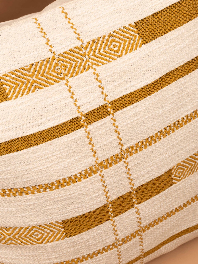 FUNDA COJIN KILIM 04