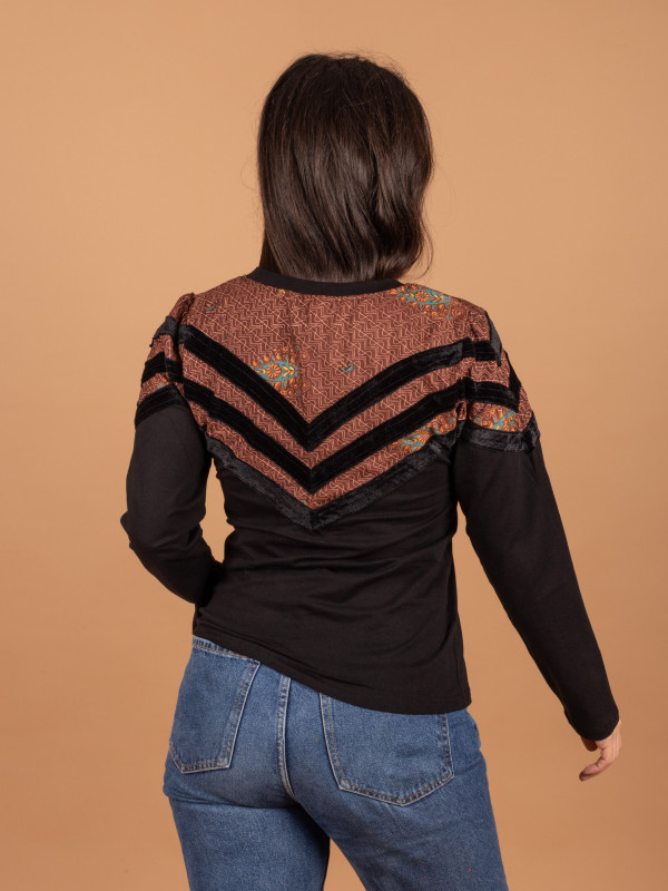 CAMISETA  FOLKLORICA 09 2