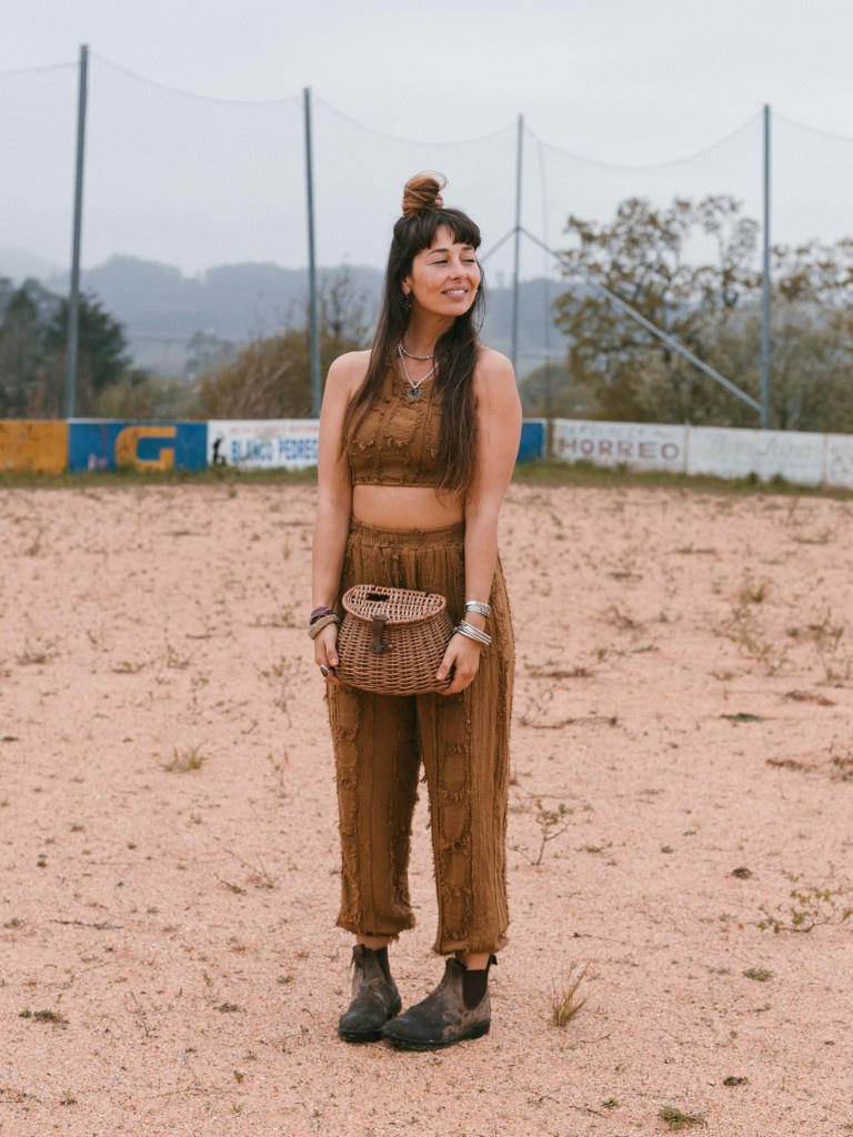 MOVIMIENTO BROWN TSHIRT