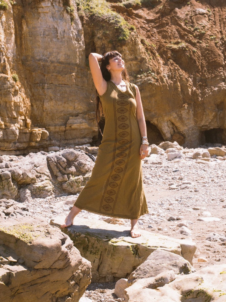 VESTIDO ON THE HORIZON