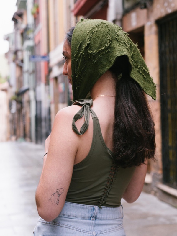 PAÑOLETA / BANDANA MEROE GREEN